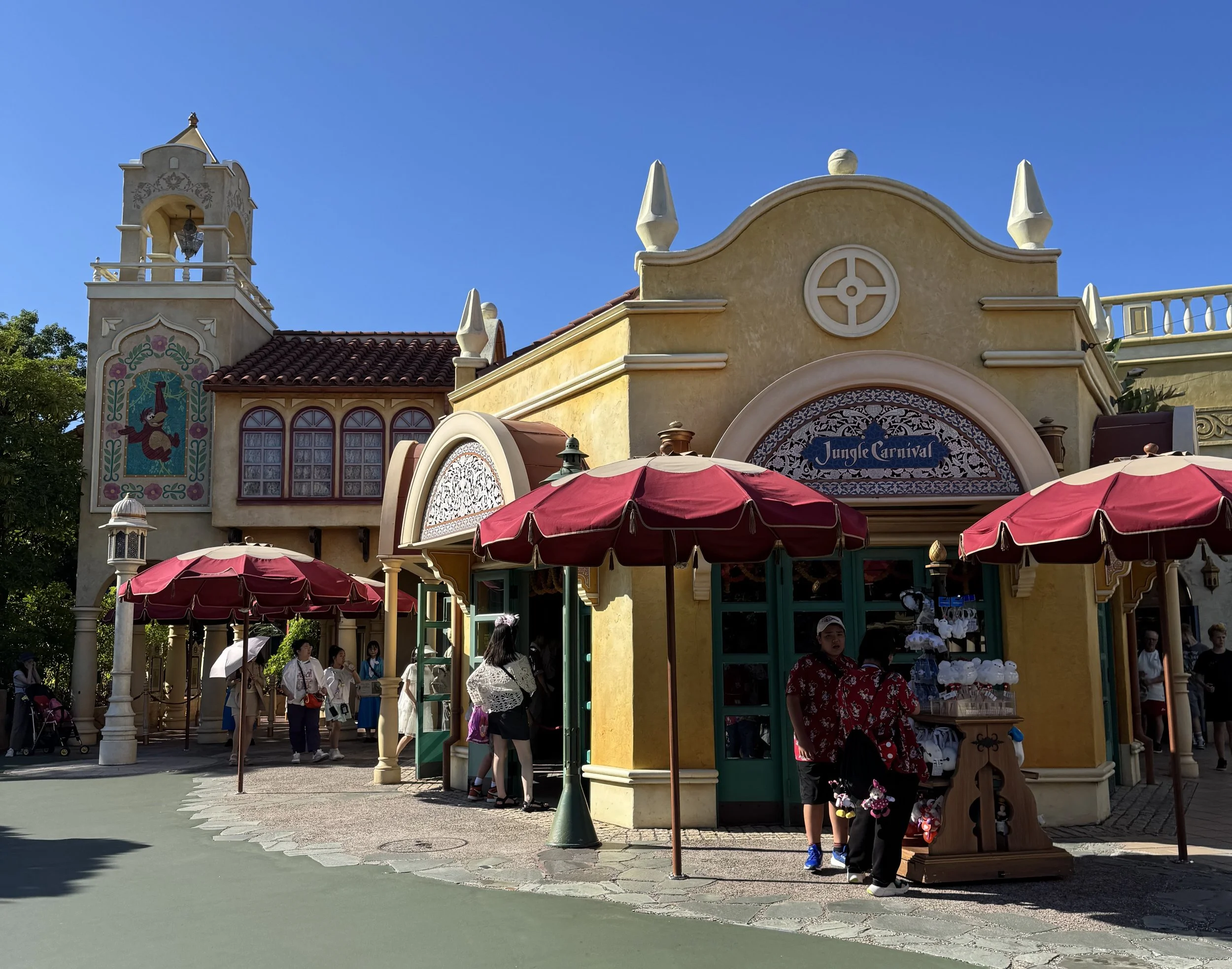 Don't miss out on these underrated activities at Tokyo Disney
